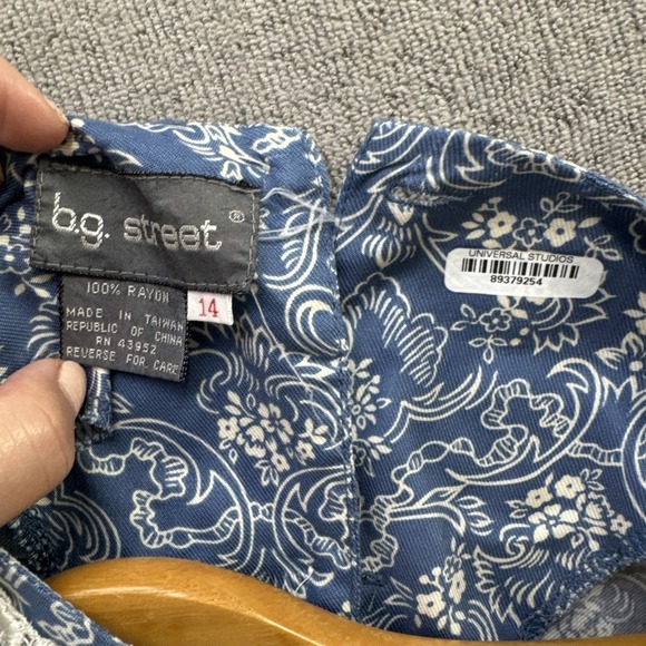 SOLD - Picture 4 of 11